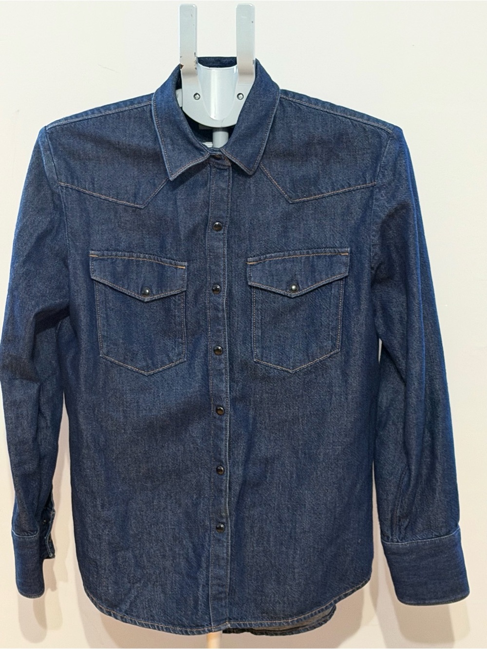 Rag & Bone Women’s Blue Denim Western Snap Shirt Size M Excellent Condition - Picture 3 of 13